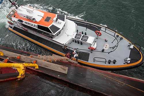 Loodswezen region North uses H-class tenders to carry registered pilots to and from inbound and outbound sea-going vessels 24 hours a day and 7 days a week